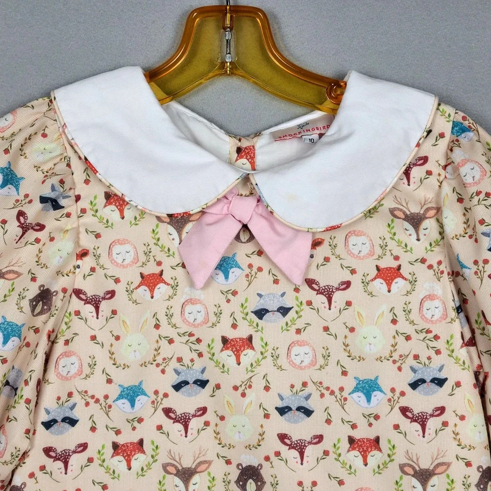 Forest brand smockingbird
